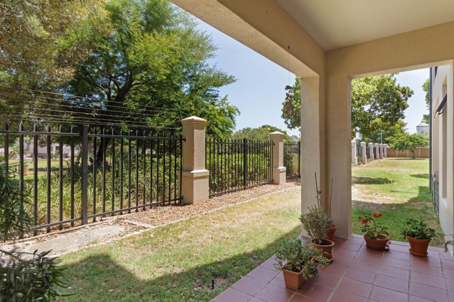 2 Bedroom Property for Sale in Royal Ascot Western Cape